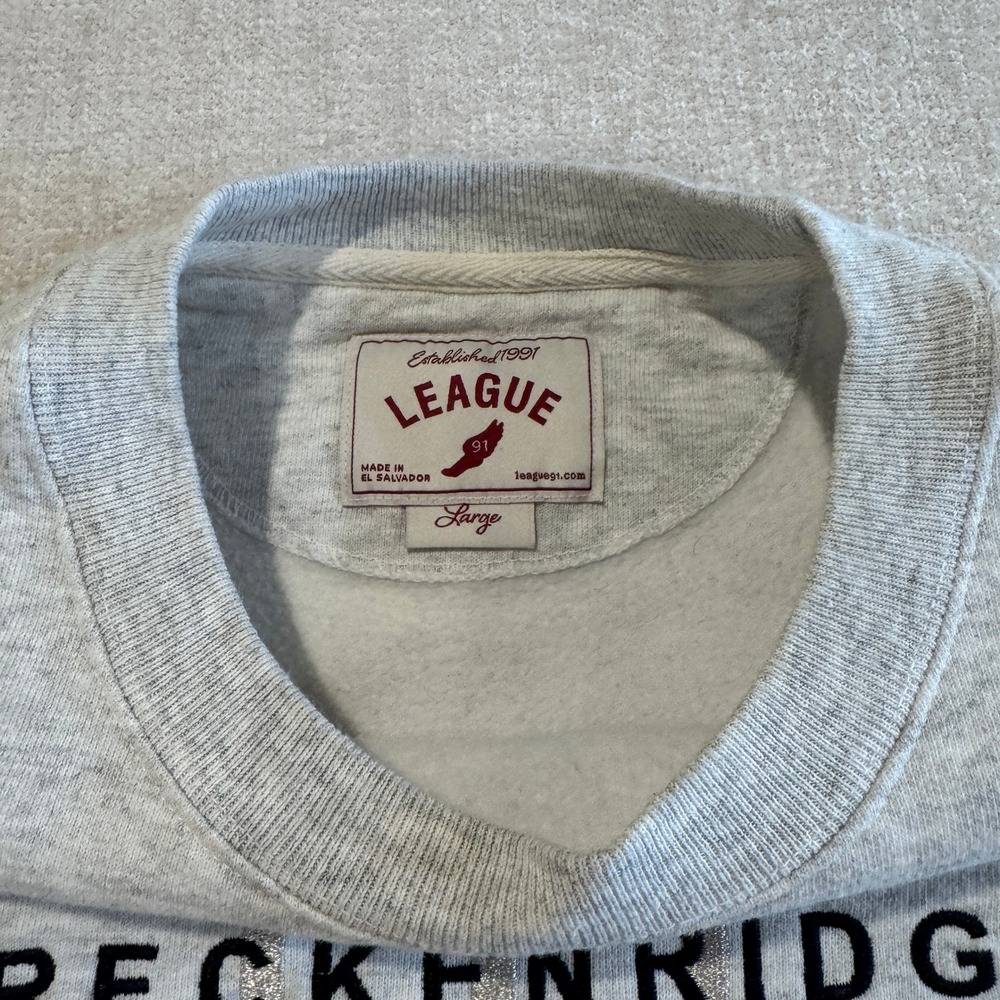 League Sportswear Breckenridge Cropped Sweatshirt Gray Crew Neck Size Large - Picture 6 of 8